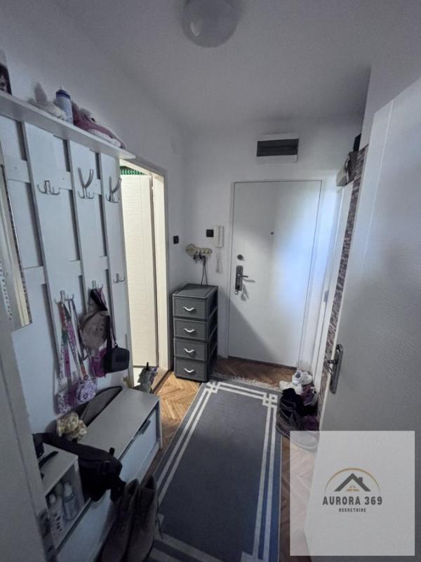 Slika 4 - NOVI SAD, ŽELEZNIČKA STANICA, ODLIČAN DVOSOBAN NAMEŠTEN STAN