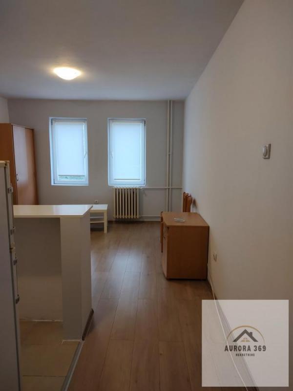 Slika 3 - NOVI SAD, PODBARA. ODLIČNA NAMEŠTENA GARSONJERA