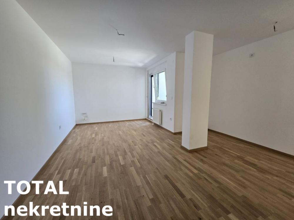 Slika 2 - Stan,NOVI SAD,TELEP,kv: 87.00, € 196185, ID: 1101710