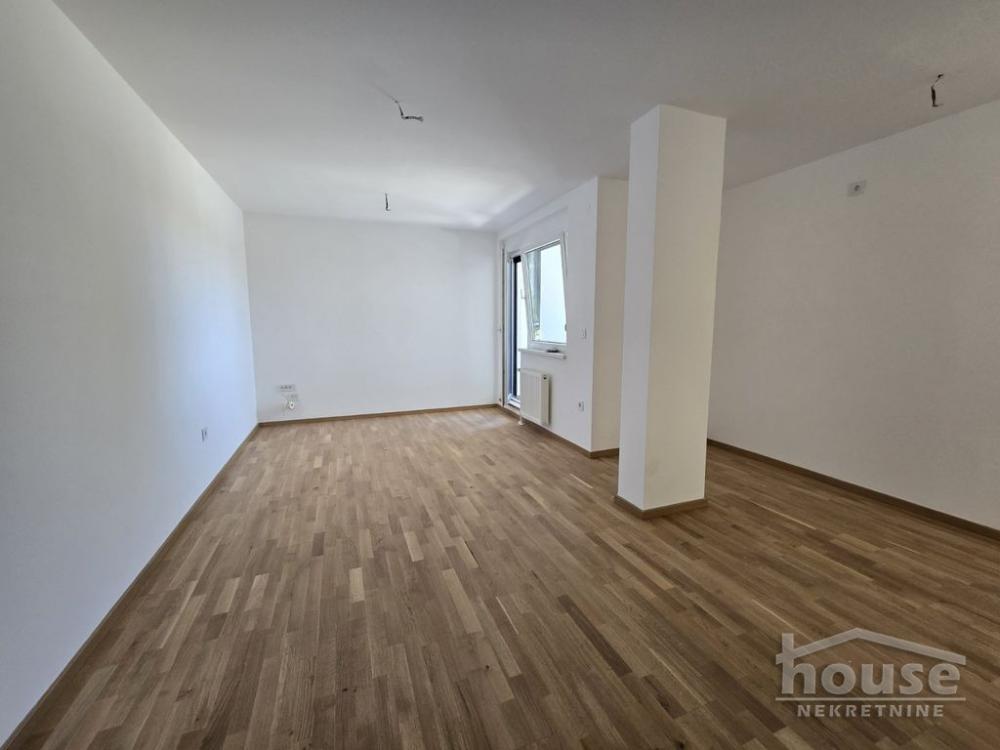 Slika 3 - Stan,NOVI SAD,TELEP,kv: 87.00, € 196185, ID: 1064862