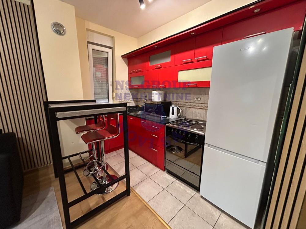 Slika 2 - Na prodaju garsonjera od 27 m2 na jednoj od najtraženijih lokacija u gradu - Bulevar Evrope!