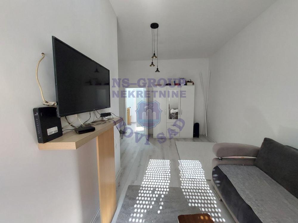 Slika 3 - Trosoban, 62m2, Podbara Novi Sad