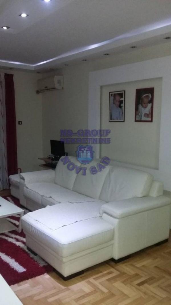 Slika 2 - Prodaja stana, 104m2, Socijalno Novi Sad