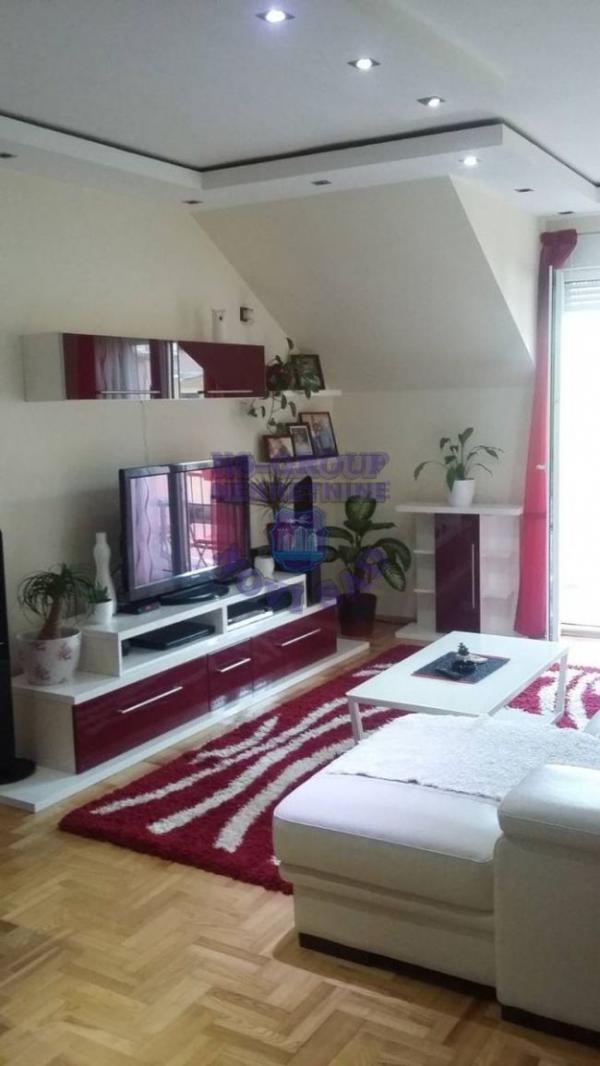 Glavna slika -Prodaja stana, 104m2, Socijalno Novi Sad