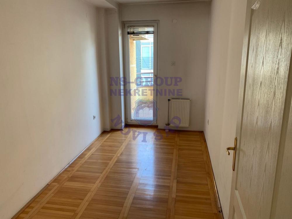 Slika 0 - Dvosoban, 55m2, Socijalno Novi Sad