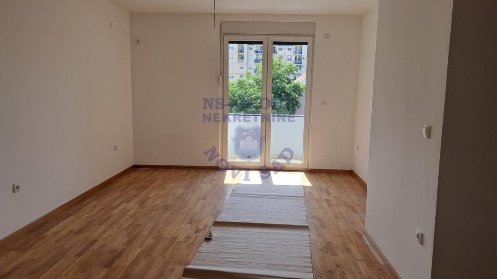 Slika 4 - Prodaja stana, 78m2, Bulevar patrijarha Pavla (Somborski bulevar) Novi Sad