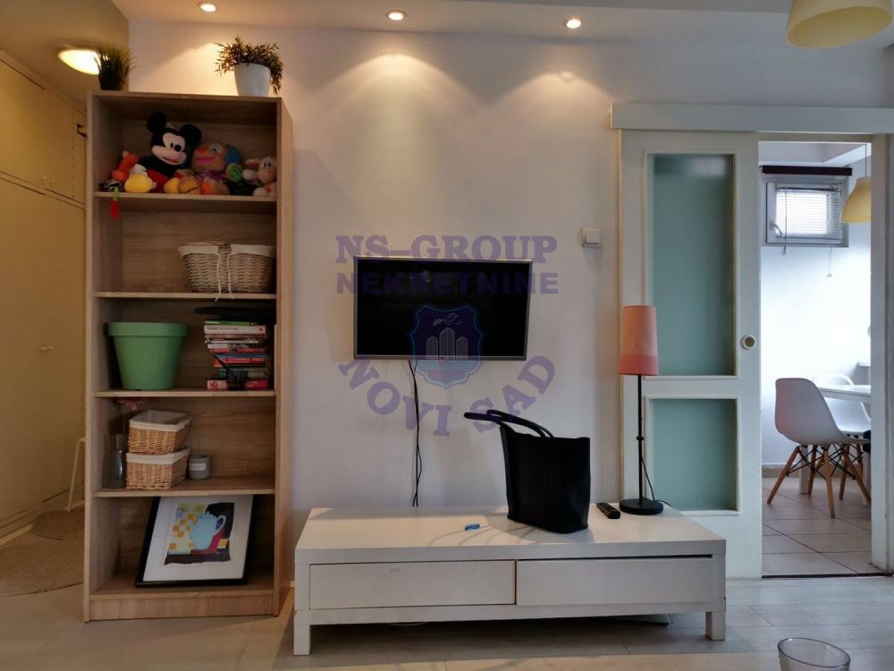 Slika 6 - Jednoiposoban, 42m2, Bulevar oslobođenja Novi Sad