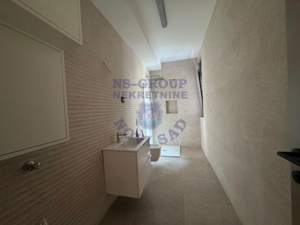 Slika 3 - Dvoiposoban, 67m2, Bulevar patrijarha Pavla (Somborski bulevar) Novi Sad