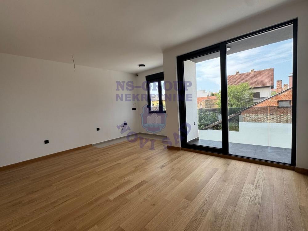 Slika 7 - Dvoiposoban, 67m2, Bulevar patrijarha Pavla (Somborski bulevar) Novi Sad