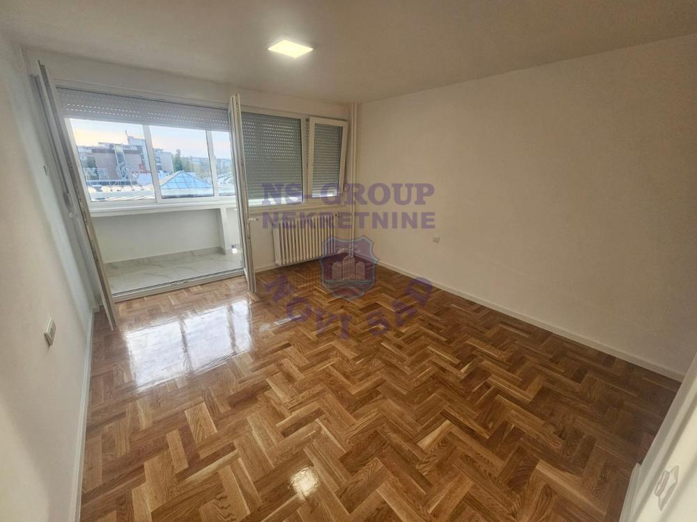 Glavna slika -Trosoban, 60m2, Bulevar oslobođenja Novi Sad