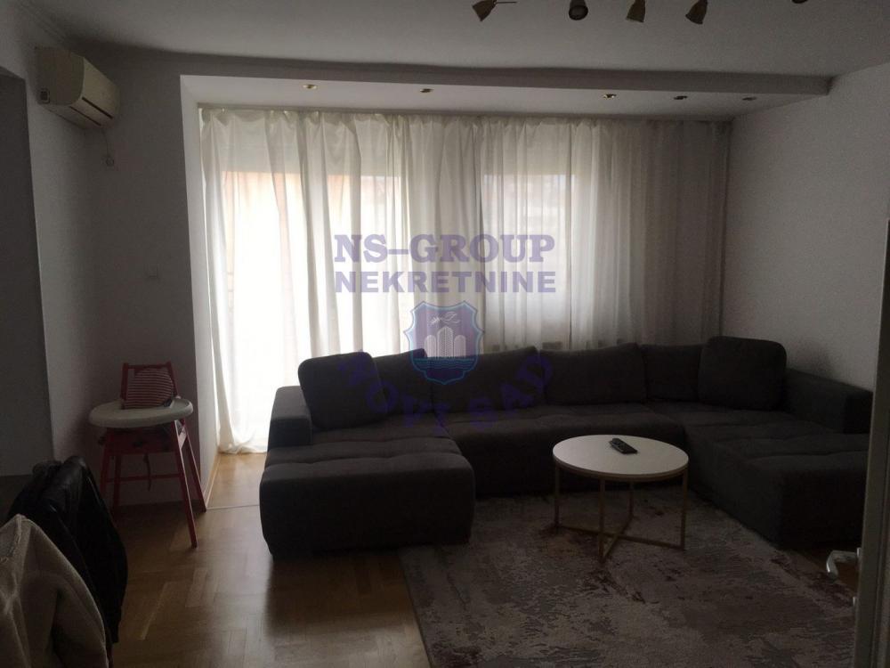 Glavna slika -Četvorosoban, 109m2, Grbavica Novi Sad