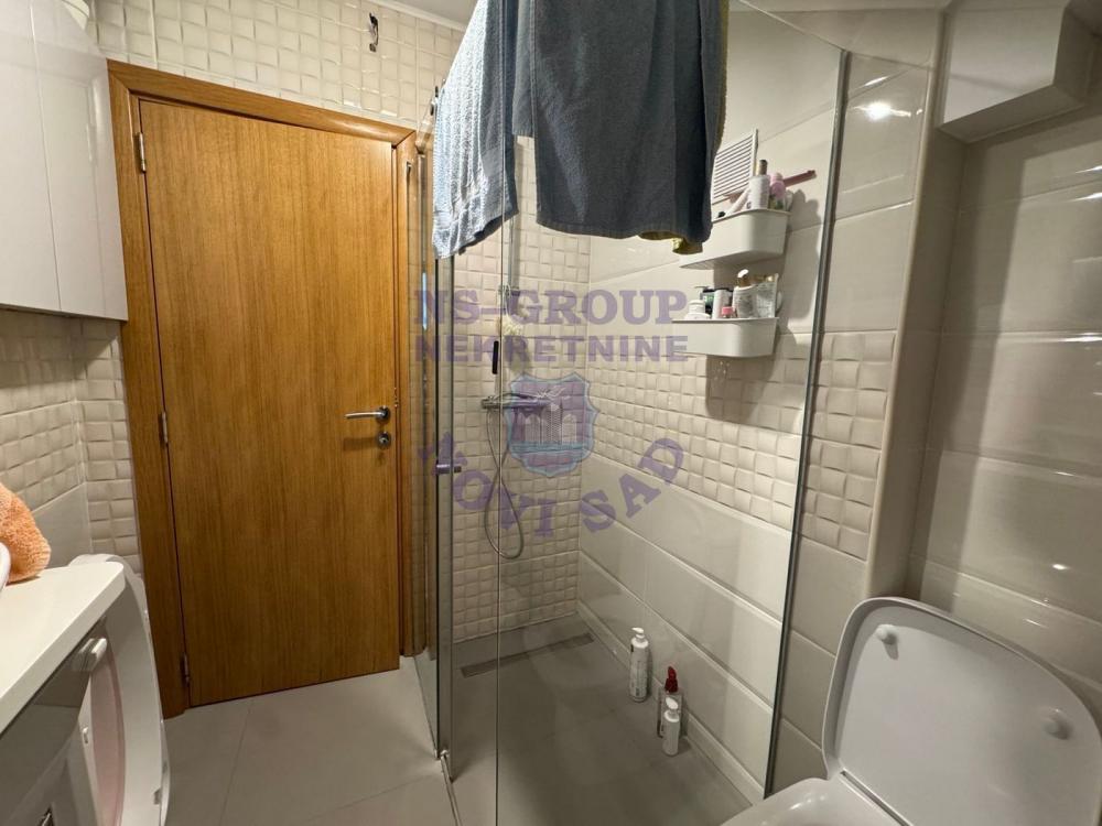 Slika 6 - Petosoban, 97m2, Grbavica Novi Sad