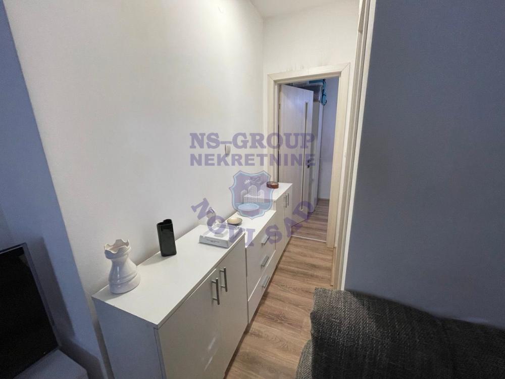 Slika 1 - Jednoiposoban, 28m2, Adice Novi Sad