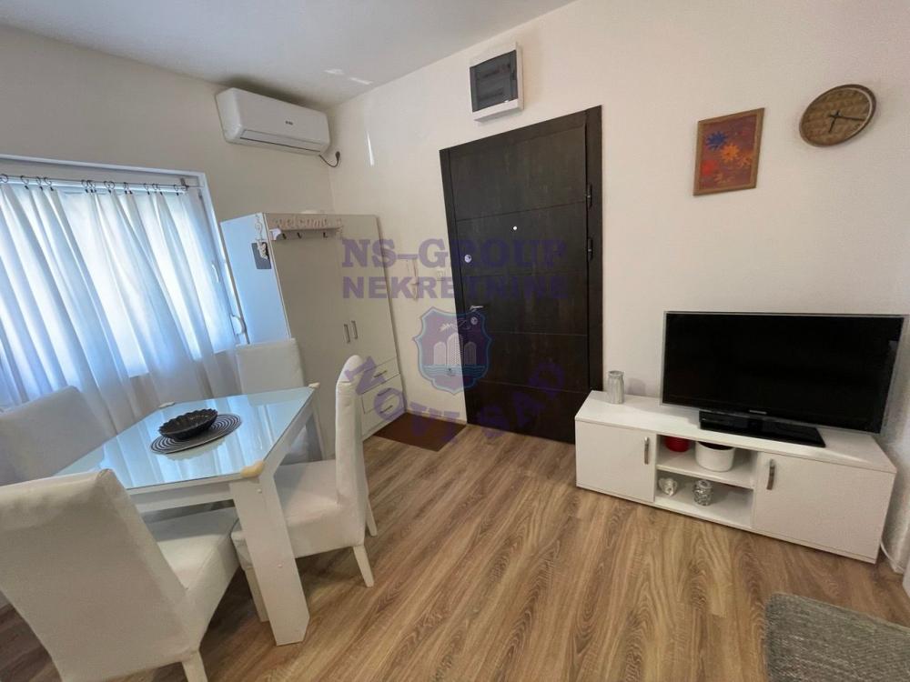 Slika 7 - Jednoiposoban, 28m2, Adice Novi Sad
