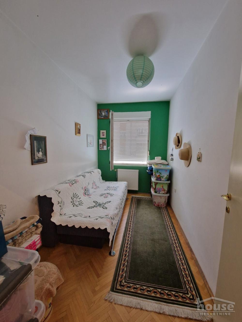 Slika 5 - Stan,NOVI SAD,ADAMOVIĆEVO NASELJE,kv: 64.00, € 180000, ID: 1064875