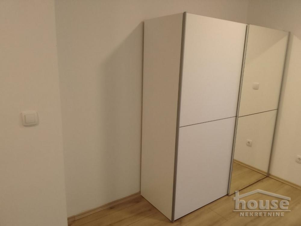 Slika 9 - Stan,NOVI SAD,GRBAVICA,kv: 51.00, € 153000, ID: 1064693