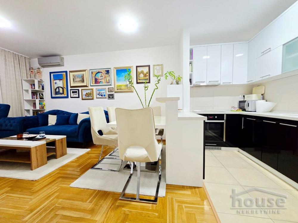 Slika 4 - Stan,NOVI SAD,NOVA DETELINARA,kv: 55.00, € 165000, ID: 1064847