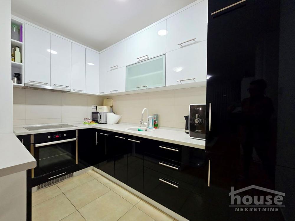 Slika 8 - Stan,NOVI SAD,NOVA DETELINARA,kv: 55.00, € 165000, ID: 1064847