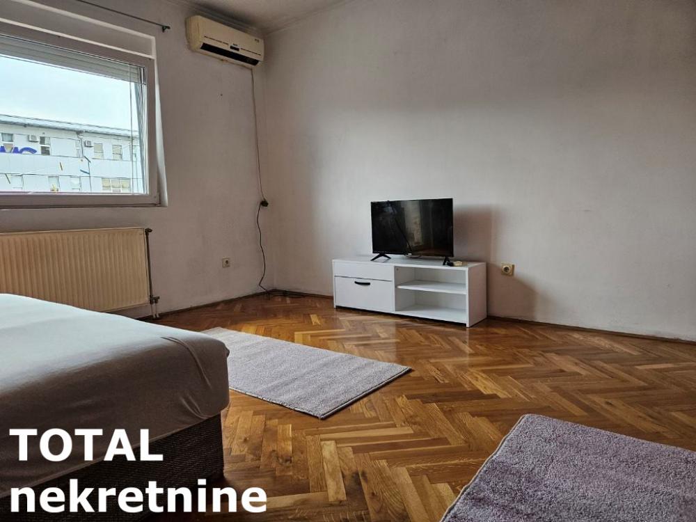 Slika 4 - Stan,NOVI SAD,GRBAVICA,kv: 53.00, € 143400, ID: 1101725