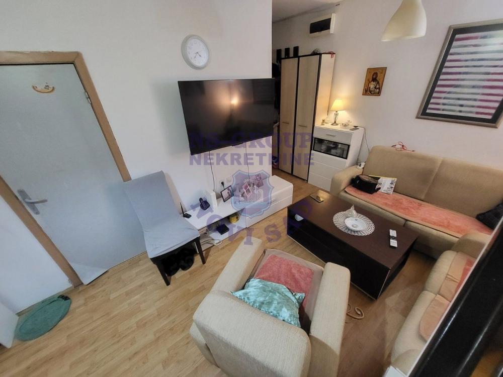 Slika 1 - Dvosoban, 57m2, Bulevar patrijarha Pavla (Somborski bulevar) Novi Sad