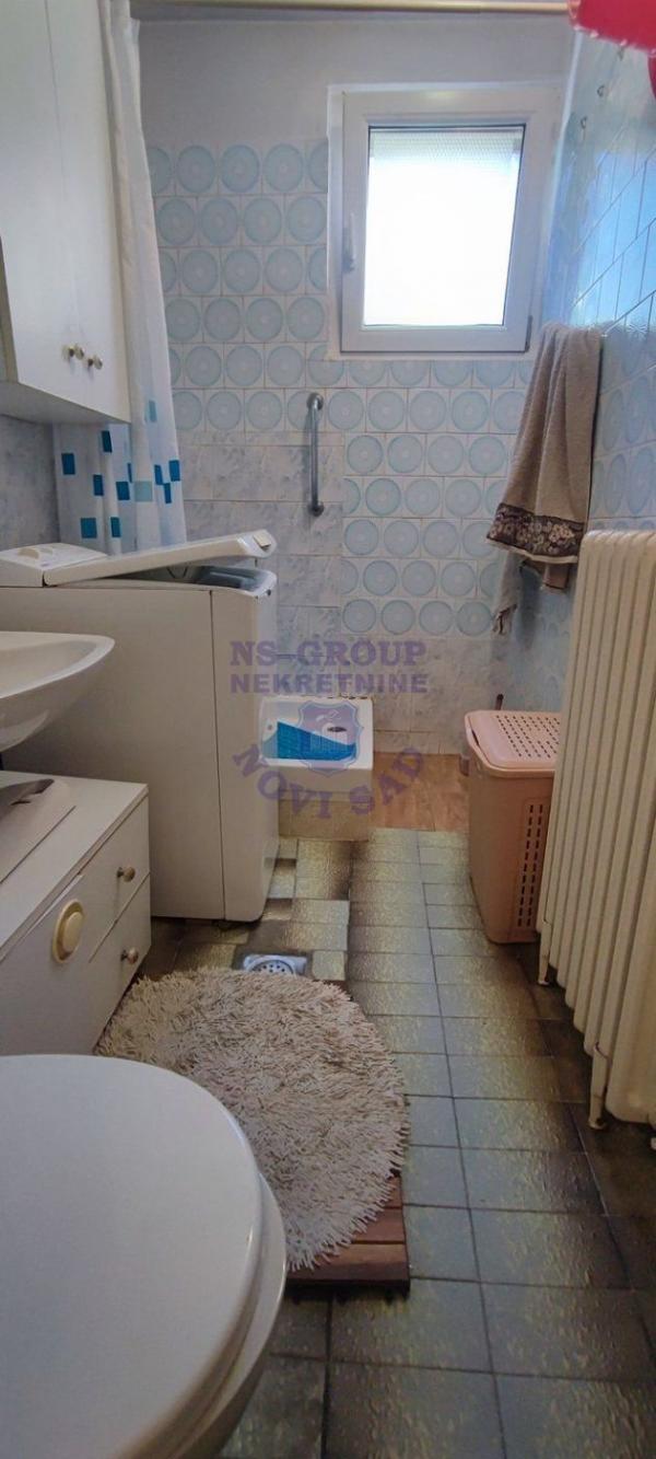 Slika 7 - Jednosoban, 37m2, Sajmište Novi Sad, sa terasom, ima lift