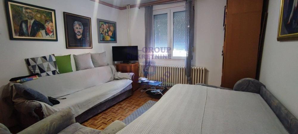 Slika 1 - Jednosoban, 37m2, Sajmište Novi Sad, sa terasom, ima lift