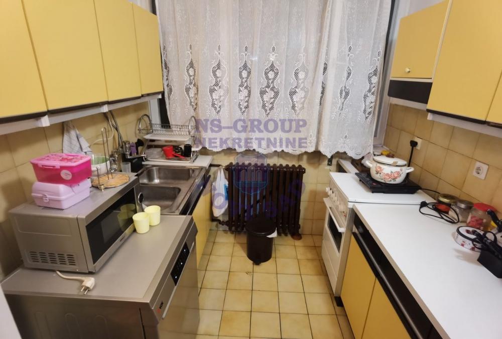 Slika 4 - Konforan trosoban stan u blizini Železničke