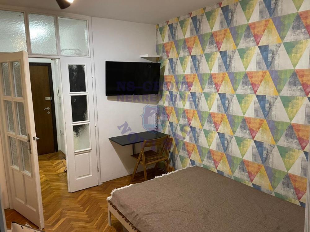 Slika 2 - Odlicna garsonjena na Podbari