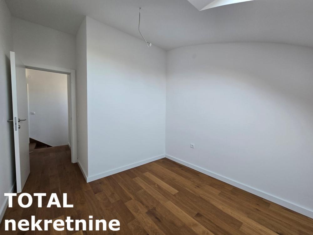 Slika 6 - Stan,NOVI SAD,GRBAVICA,kv: 96.00, € 263860, ID: 1101708