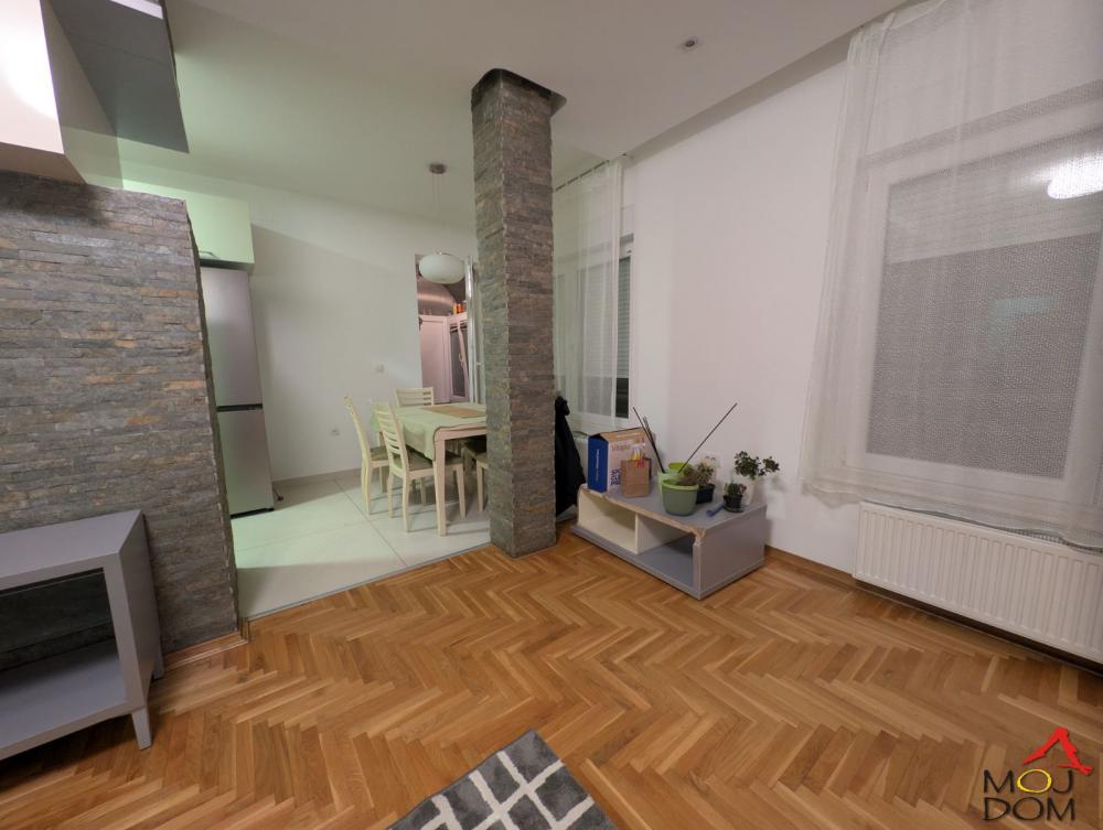 Slika 5 - Stan,NOVI SAD,SAJAM,kv: 119, € 278000, ID: 1029312