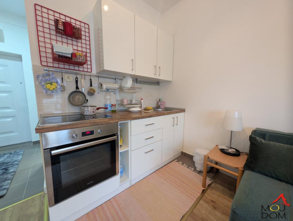 Slika 5 - Stan,NOVI SAD,KLISA,kv: 26, € 69950, ID: 1027811