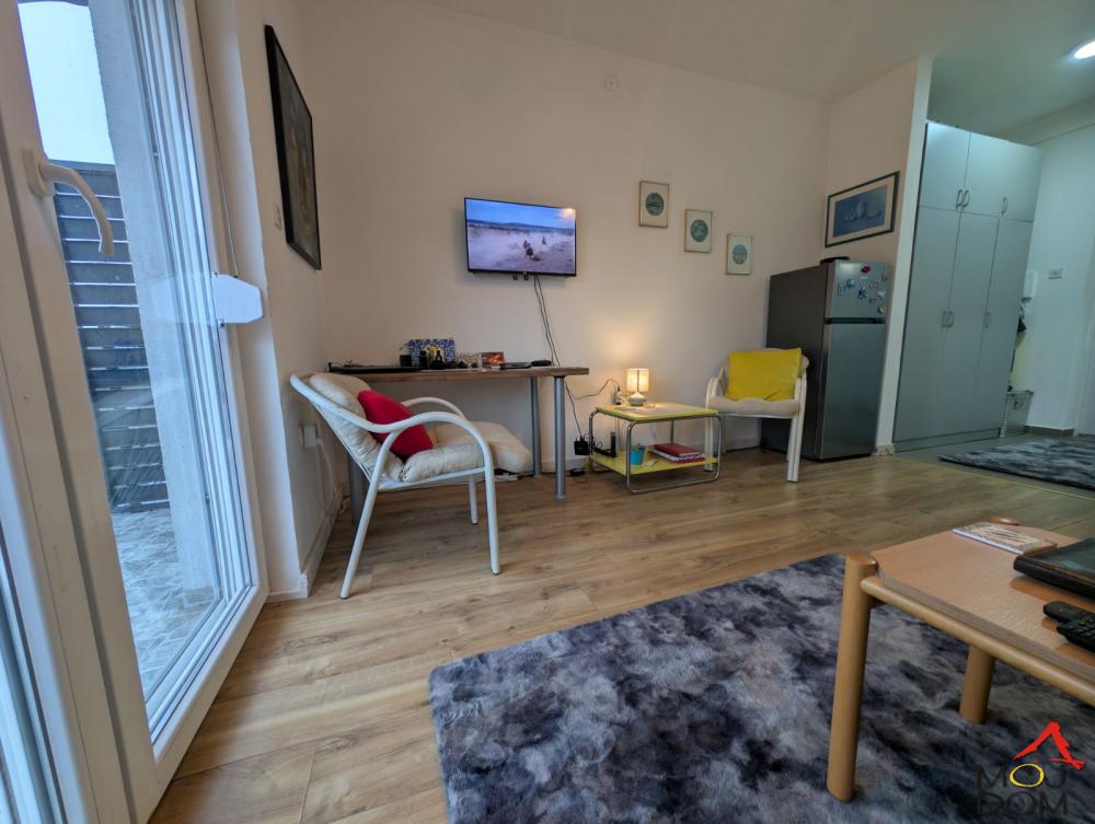 Slika 4 - Stan,NOVI SAD,KLISA,kv: 26, € 69950, ID: 1027811