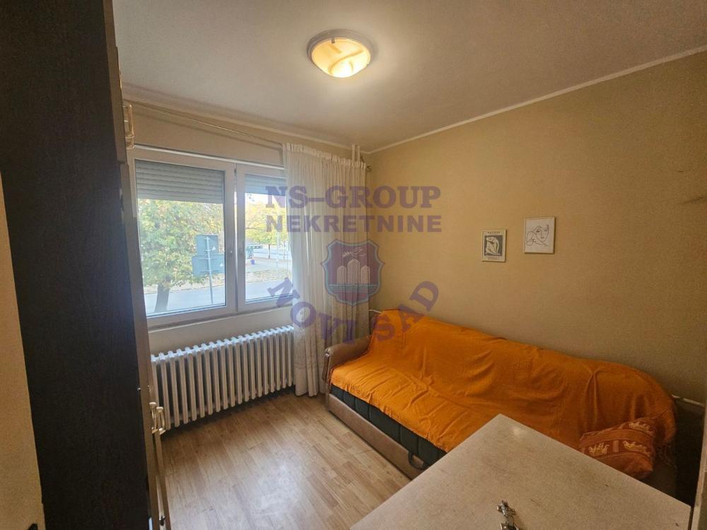 Glavna slika -Jednoiposoban, 40m2, Železnički park Novi Sad