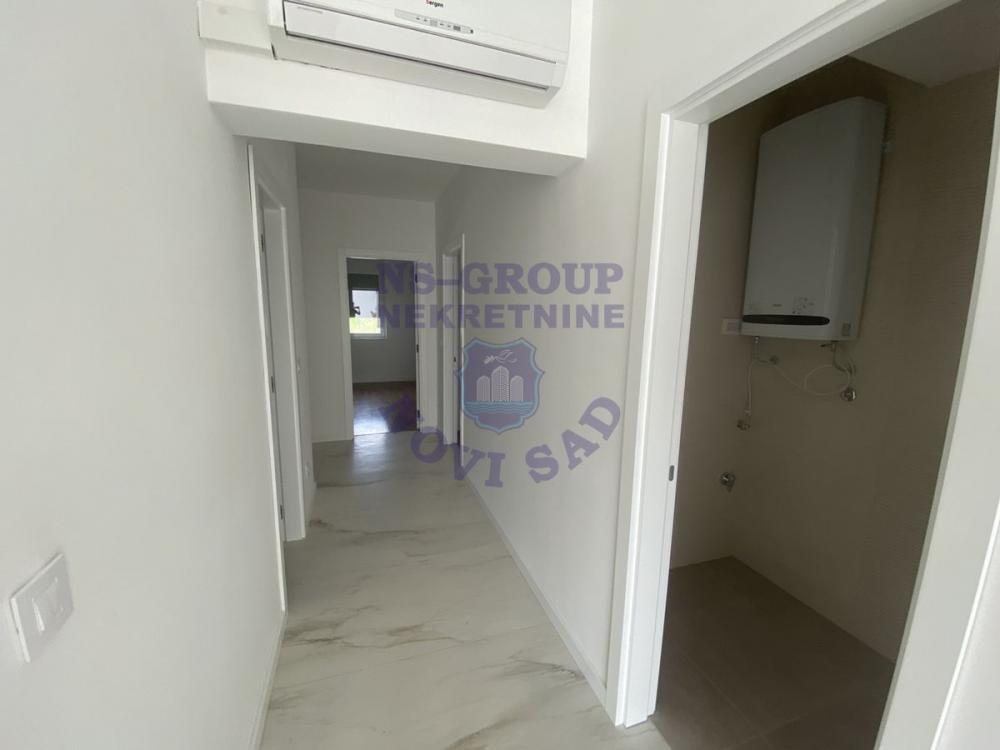 Slika 7 - Četvorosoban, 130m2, Novo naselje Novi Sad