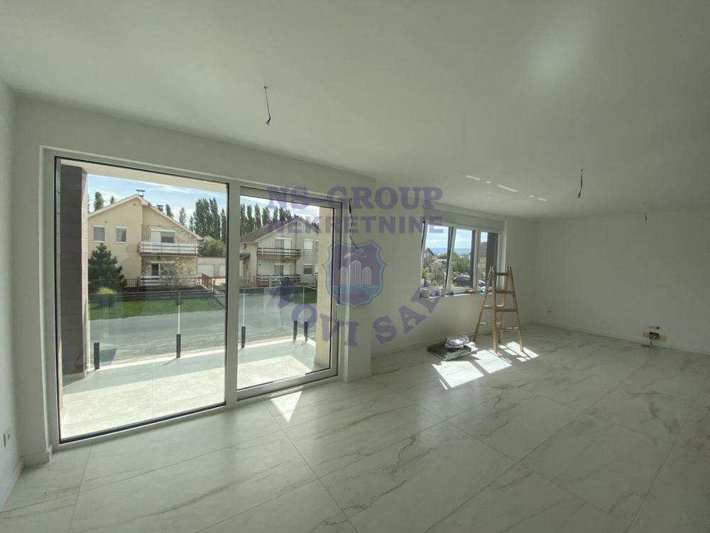 Slika 3 - Četvorosoban, 130m2, Novo naselje Novi Sad