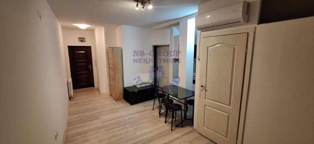 Slika 1 - Jednoiposoban 33m2 Bulevar Evrope