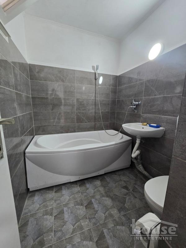 Slika 5 - Stan,NOVI SAD,LIMAN 3,kv: 78.00, € 218400, ID: 1064879