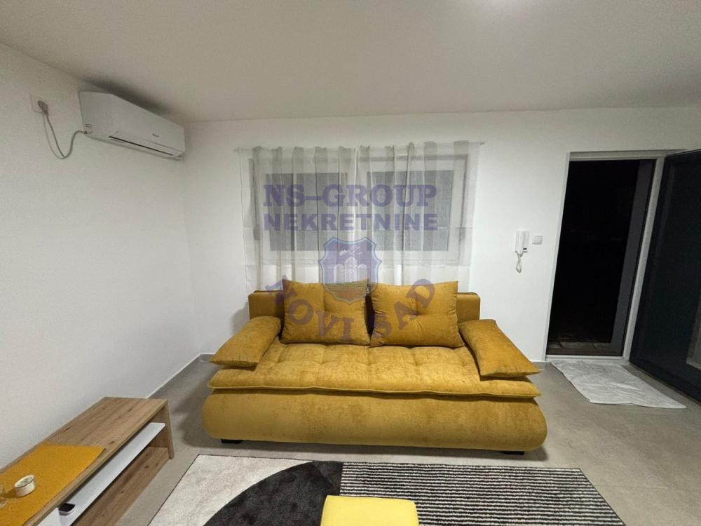 Glavna slika -Garsonjera,odlicna,Bulevar Evrope