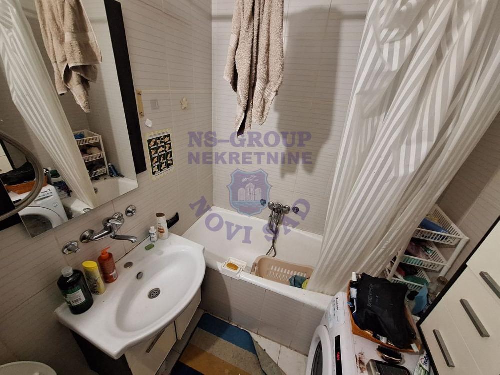 Slika 5 - Dvosoban,odlican,Novo Naselje