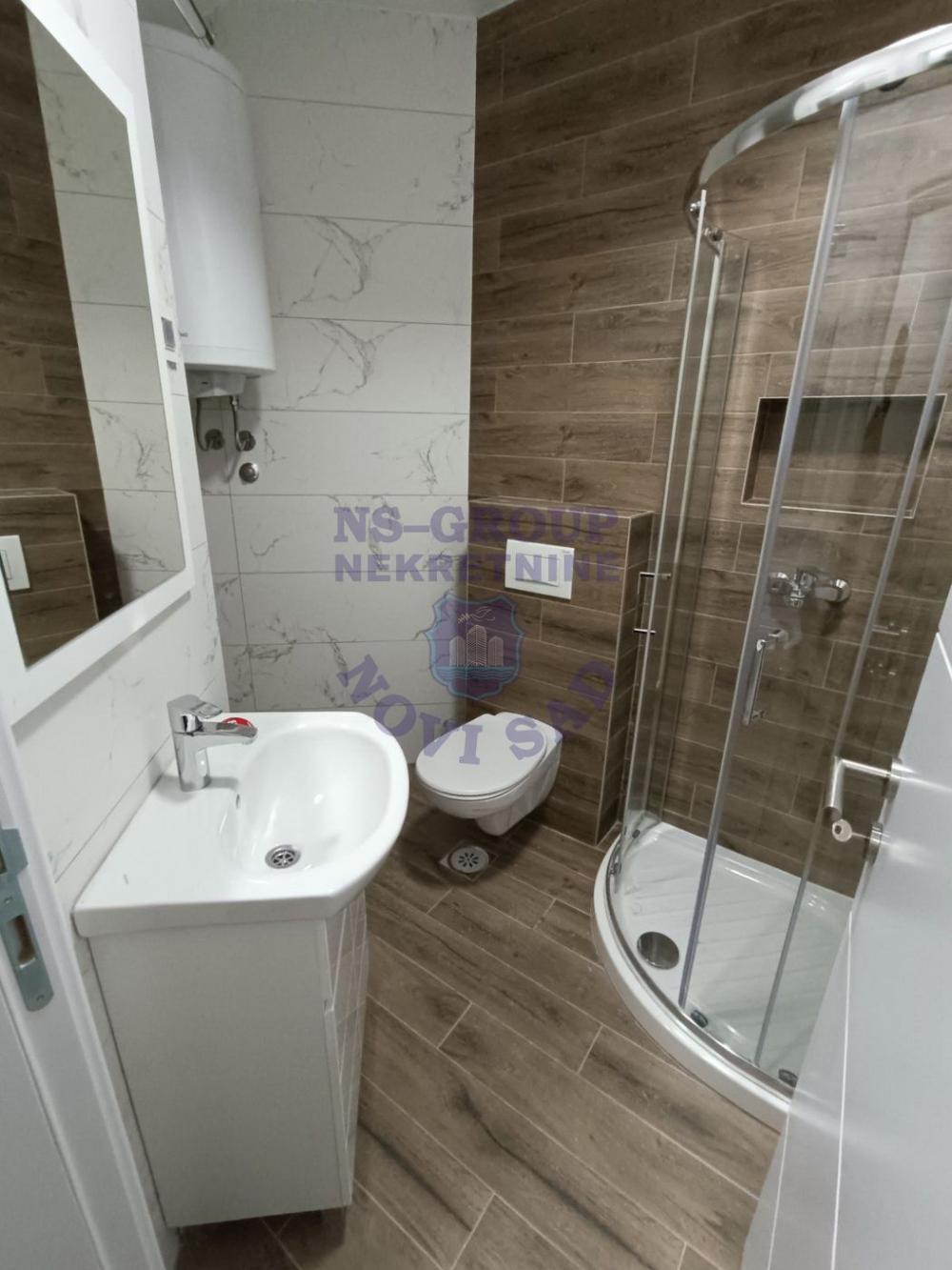 Slika 7 - Jednosoban, 26m2, Petrovaradin Novi Sad