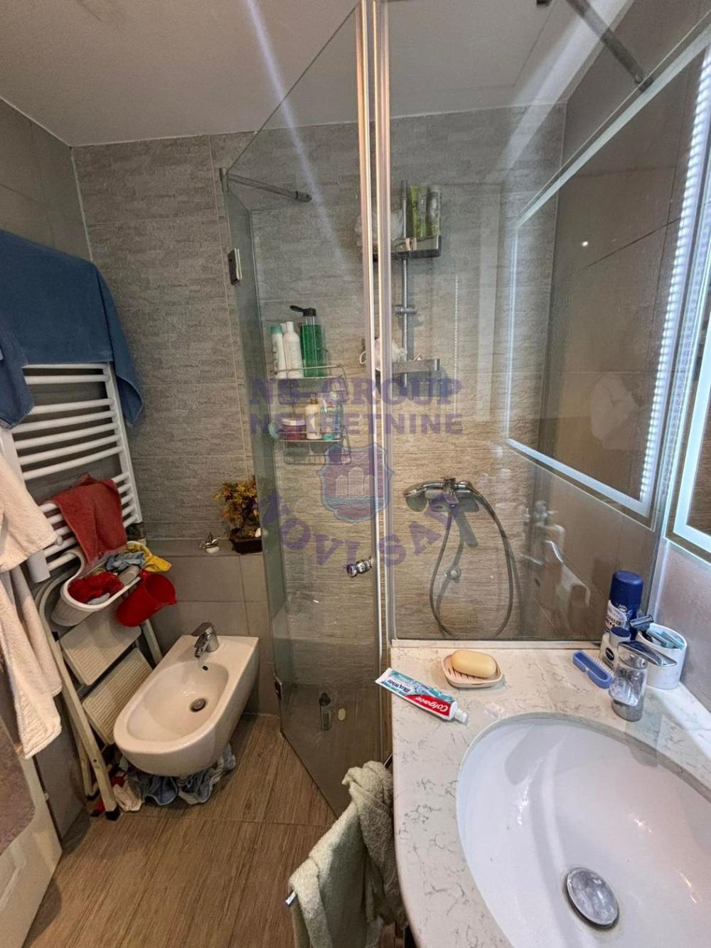 Slika 5 - Trosoban,odlican,Nova Detelinara