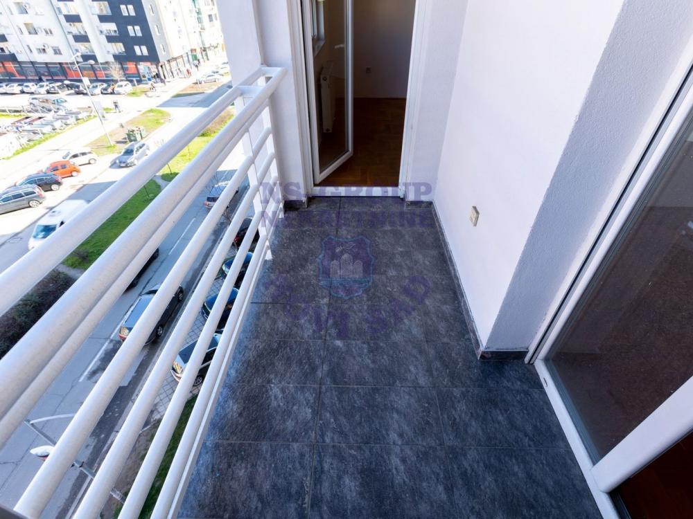 Slika 10 - Dvosoban, 54m2, Nova Detelinara Novi Sad