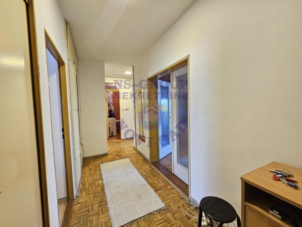 Slika 4 - Trosoban, 82m2, sa terasom, ima lift