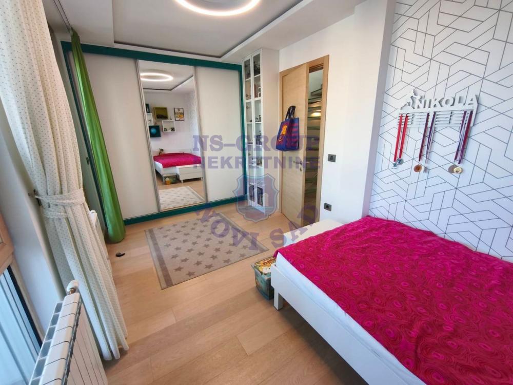 Slika 6 - Prodaja stana, 139m2, sa terasom, ima lift