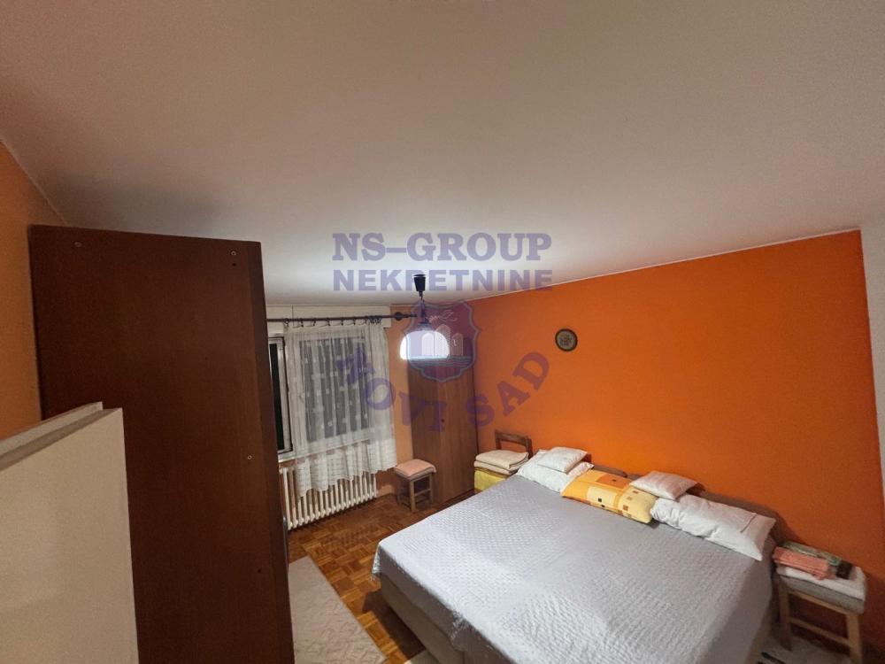 Slika 4 - Trosoban,odlican,sjajan,Nova Detelinara