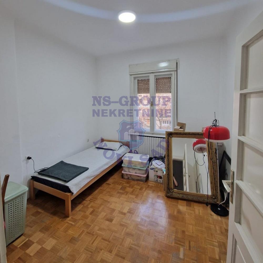 Slika 4 - Prodaja stana, 52m2, Kej žrtava racije Novi Sad