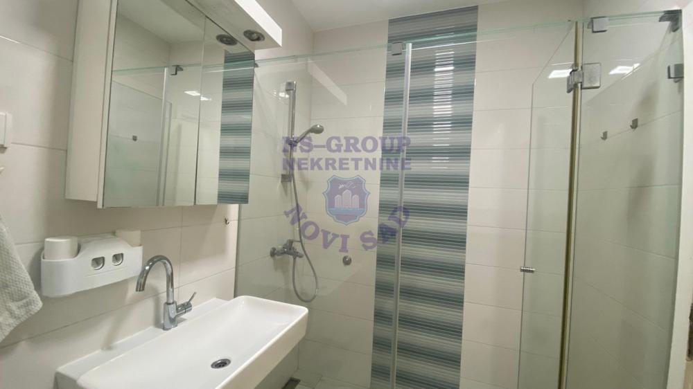 Slika 1 - Šestosoban, 119m2, Sajmište Novi Sad