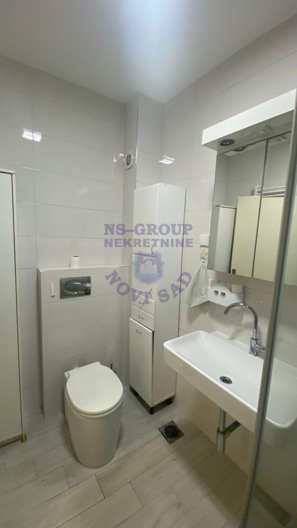 Slika 4 - Šestosoban, 119m2, Sajmište Novi Sad