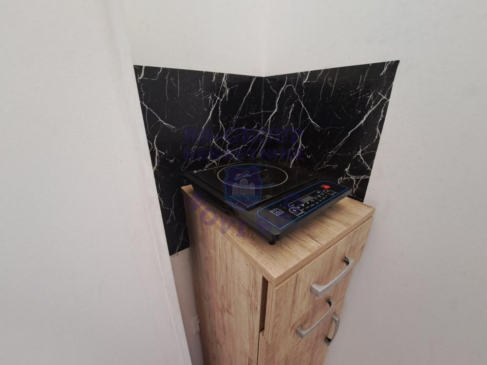 Slika 3 - Jednoiposoban, 16m2, Novo naselje Novi Sad