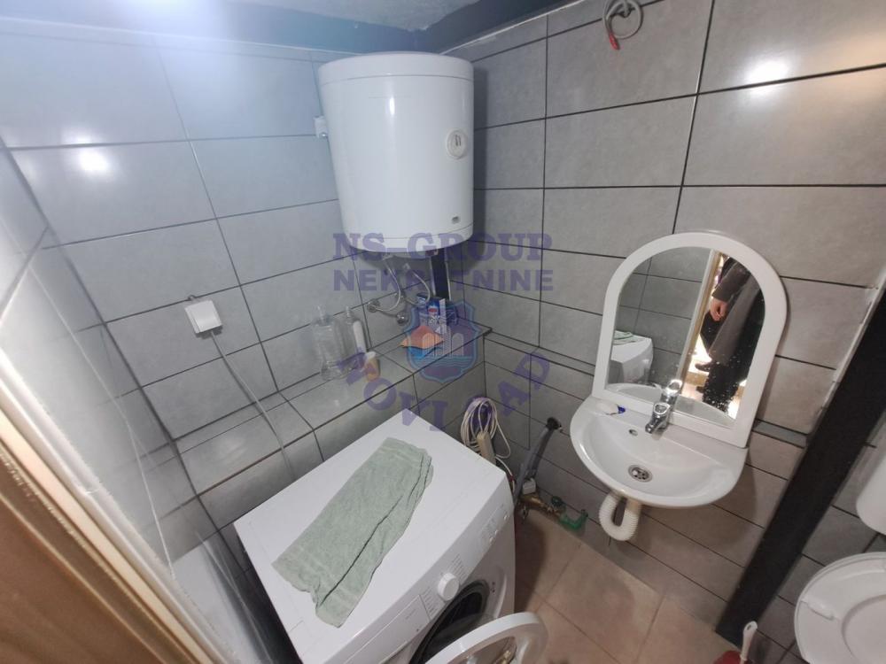 Slika 4 - Jednoiposoban, 16m2, Novo naselje Novi Sad